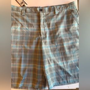 Izod Golf Shorts Gray Plaid Performx, men 38 NWT